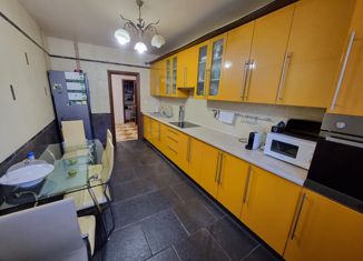 Продам 3-ком. квартиру, 115 м2, Ростов-на-Дону, улица Ларина, 45б, ЖК Сердце Ростова 2