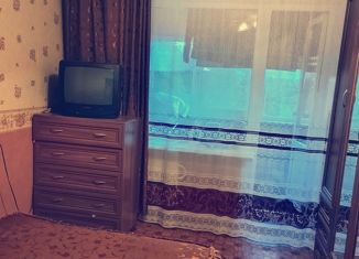 Продается 3-ком. квартира, 61.6 м2, Псковская область, улица Гагарина, 5А