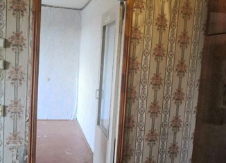 Продается 1-комнатная квартира, 32.7 м2, Балахна, улица Розы Люксембург, 4