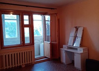 Продам двухкомнатную квартиру, 49 м2, Волгодонск, Октябрьское шоссе, 31