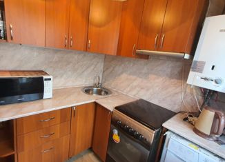 Продам 2-ком. квартиру, 42 м2, рабочий посёлок Городище, Промышленная улица, 3