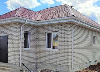 Продаю дом, 101 м2, поселок Прохладный, Главный проспект, 10