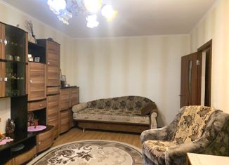 Продажа 4-комнатной квартиры, 80 м2, Великий Новгород, улица Кочетова, 9