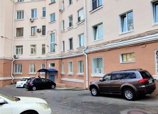 Продается 4-комнатная квартира, 78.3 м2, Владивосток, Светланская улица, 209, Ленинский район