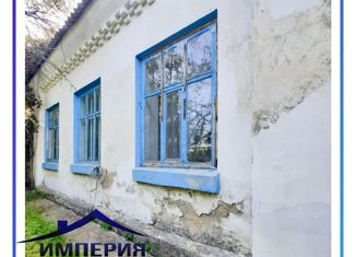 Продам 2-ком. квартиру, 43.5 м2, Новокубанск