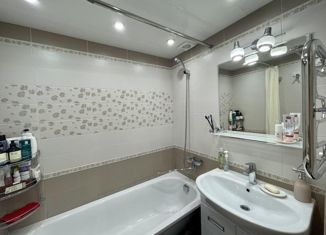 Продаю двухкомнатную квартиру, 55.7 м2, Воронеж, улица Богдана Хмельницкого, 54Б, Северо-Восточный жилой район