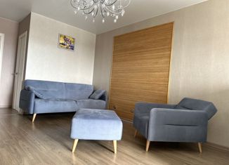 Продается 4-ком. квартира, 89 м2, Уссурийск, улица Александра Зеленского, 20