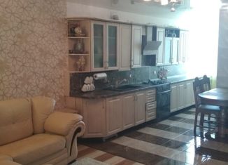 Продаю двухкомнатную квартиру, 62 м2, Ростов, улица Бебеля, 55