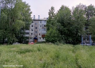 Продажа 3-ком. квартиры, 61 м2, Сыктывкар, Коммунистическая улица, 35, Юго-Западный район