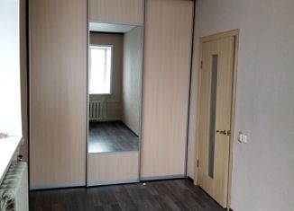 Продаю 2-комнатную квартиру, 41 м2, Катайск, улица Ленина, 208