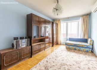 Продажа 2-комнатной квартиры, 47 м2, Москва, улица Леси Украинки, 4к1, улица Леси Украинки