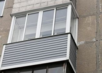 Продается 2-ком. квартира, 43 м2, Барабинск, Коммунистическая улица, 13