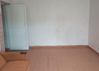 Продажа 2-комнатной квартиры, 43.2 м2, Туймазы, улица Луначарского, 10