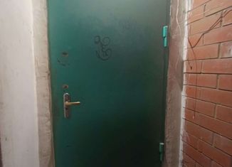 Продаю комнату, 13 м2, Находка, Комсомольская улица, 30