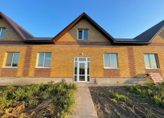 Продаю таунхаус, 212 м2, село имени 9 Января, Урожайная улица