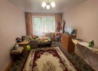 Продается 1-комнатная квартира, 30 м2, Абакан, улица Лермонтова, 10