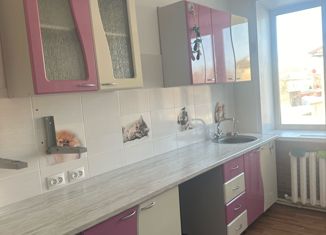 Продажа 2-комнатной квартиры, 42.3 м2, Кунгур, улица Новые Дома, 10