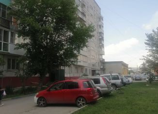 Продается 2-ком. квартира, 43 м2, Новосибирск, Комсомольская улица, 31