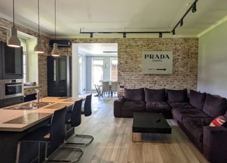 Продаю дом, 235 м2, коттеджный посёлок Бристоль, улица Киплинга, 158/1