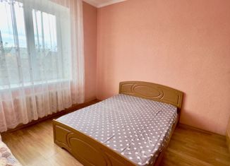 Продается двухкомнатная квартира, 55 м2, Ставропольский край, улица Герцена, 145
