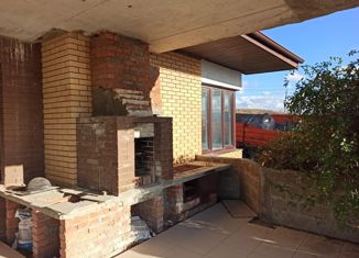 Продается дом, 398.3 м2, поселок Верхнее Джемете, улица Дмитрия Орехова