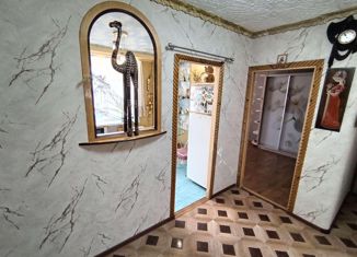 Продажа 3-комнатной квартиры, 64 м2, Невинномысск, Водопроводная улица, 366