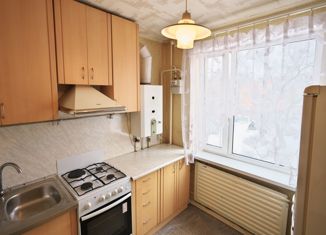 Продается 2-комнатная квартира, 44.2 м2, Петрозаводск, улица Максима Горького, 23, район Центр