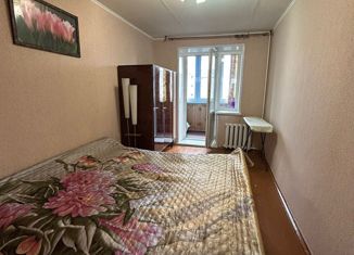 Продается 3-комнатная квартира, 60 м2, Белгородская область, микрорайон Приборостроитель, 32с1