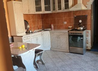 Продаю дом, 78 м2, поселок Дмитриевка, Точковая улица