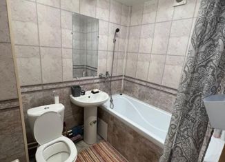 Продам 1-ком. квартиру, 35 м2, Каспийск, улица Ильяшенко, 3