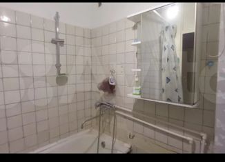 Продаю двухкомнатную квартиру, 43.1 м2, Иркутск, улица Зверева, 5, Октябрьский округ