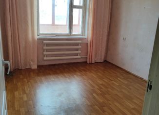 Продается 2-ком. квартира, 45 м2, Алексеевка, Республиканская улица, 67