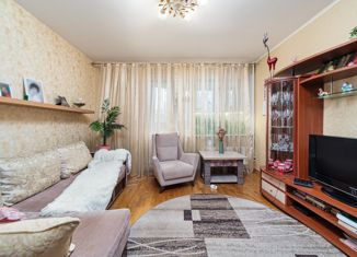 Продаю 3-ком. квартиру, 72 м2, Москва, станция Бескудниково, Дубнинская улица, 32к8
