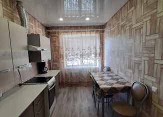 Сдается в аренду двухкомнатная квартира, 64 м2, Иркутск, Братская улица, 7/10, ЖК Простор