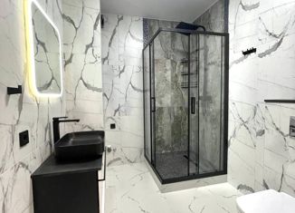 Продаю двухкомнатную квартиру, 47 м2, Ижевск, улица Максима Горького, 157, ЖК Ривьера Парк