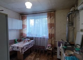 Продажа 3-ком. квартиры, 95.1 м2, Козельск, улица Горького, 13