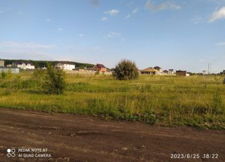 Продам земельный участок, 12 сот., поселок городского типа Новосемейкино, Загородная улица, 25