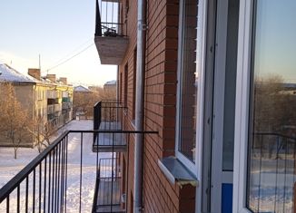 Продаю квартиру студию, 26.5 м2, Еманжелинск, улица Титова, 7