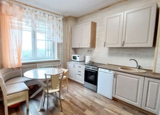 Продается 2-ком. квартира, 74 м2, деревня Писковичи, улица Гецентова, 7