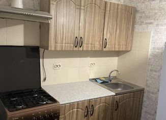 Сдача в аренду 2-ком. квартиры, 46 м2, Щербинка, улица Чапаева, 9