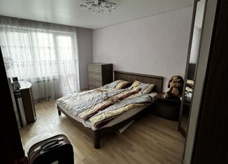 Продаю трехкомнатную квартиру, 63 м2, Екатеринбург, метро Уралмаш, улица Фрезеровщиков, 26