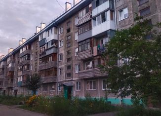 Продается 4-комнатная квартира, 60.4 м2, Алтайский край, улица 50 лет СССР, 6