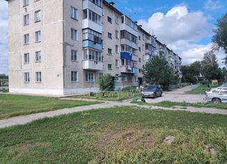 Продам 3-ком. квартиру, 61 м2, село Прокудское, улица Есенина, 15