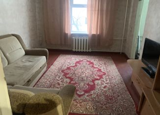 Сдача в аренду 2-ком. квартиры, 40 м2, Красноярск, улица Никитина, 10