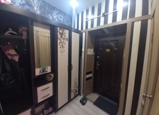 Продается двухкомнатная квартира, 43.4 м2, Обь, улица Калинина, 27