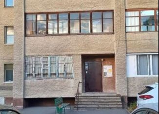 Продажа 2-комнатной квартиры, 48 м2, Кемерово, Космическая улица, 37