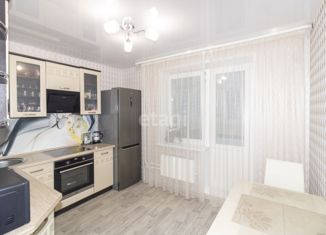 Продается 1-комнатная квартира, 43 м2, деревня Дударева, улица Созидателей, 8, ЖК Комарово