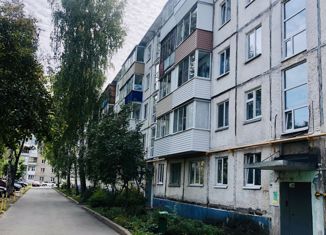 Продаю 1-ком. квартиру, 30 м2, Ижевск, улица Ворошилова, 65, жилой район Автопроизводство