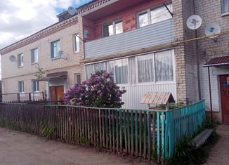 Продается трехкомнатная квартира, 62.5 м2, село Маминское, улица Чапаева, 2
