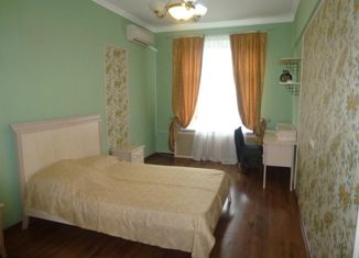 Продаю 2-ком. квартиру, 64 м2, Москва, Потешная улица, 2, Потешная улица